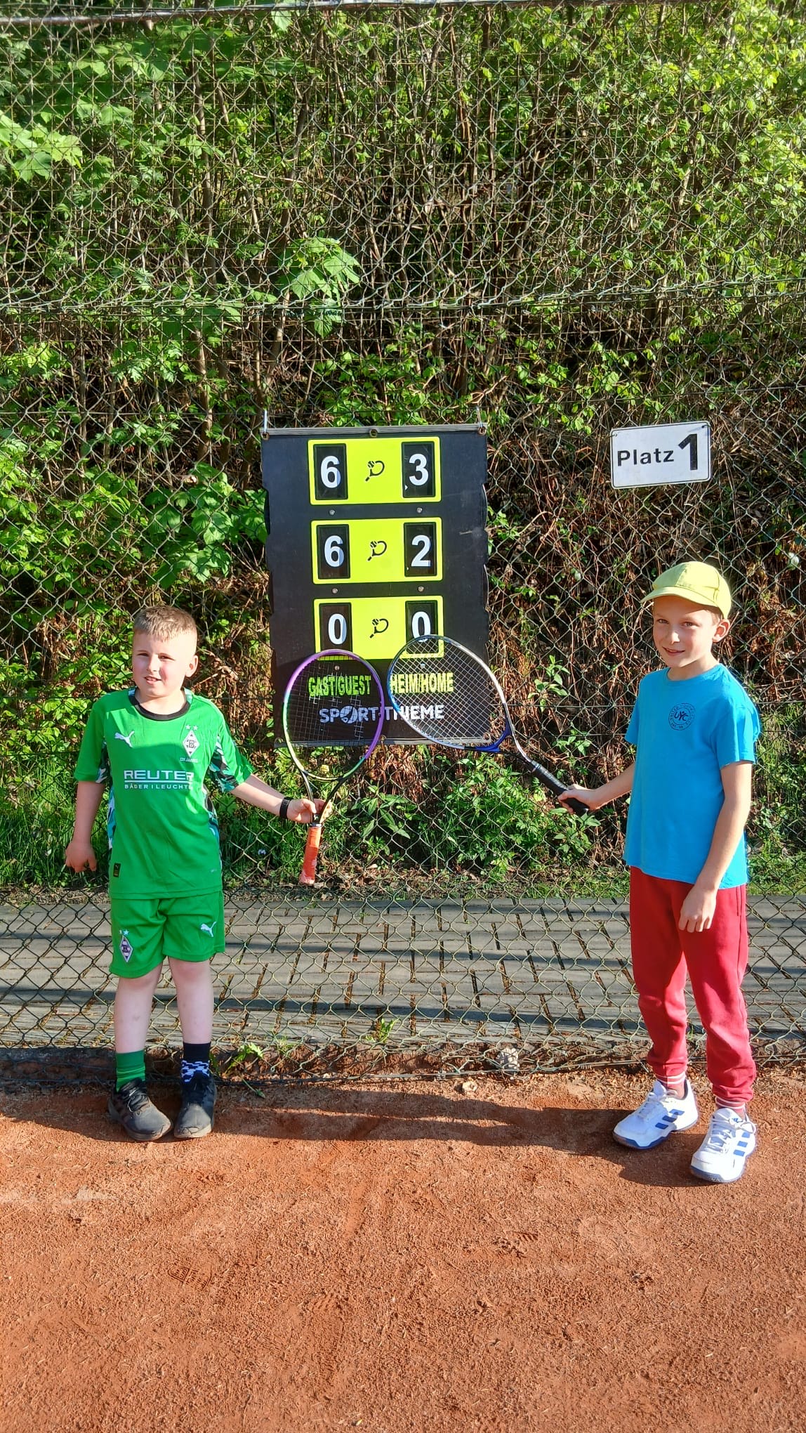 U10
